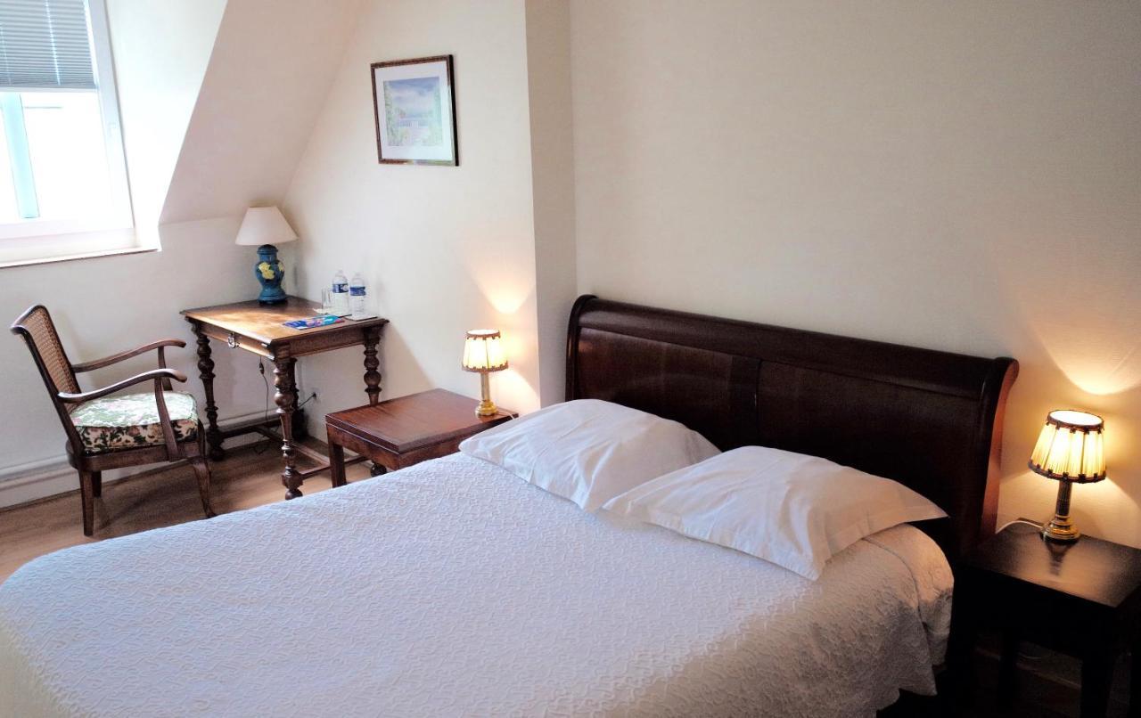 Les Crepinieres Bed & Breakfast Chartres Bagian luar foto