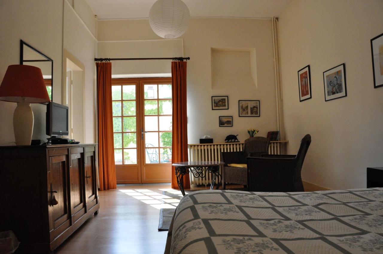Les Crepinieres Bed & Breakfast Chartres Bagian luar foto